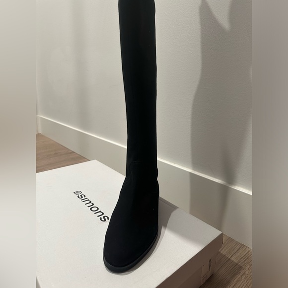 Over-the-knee Microsuede boot - Picture 4 of 6